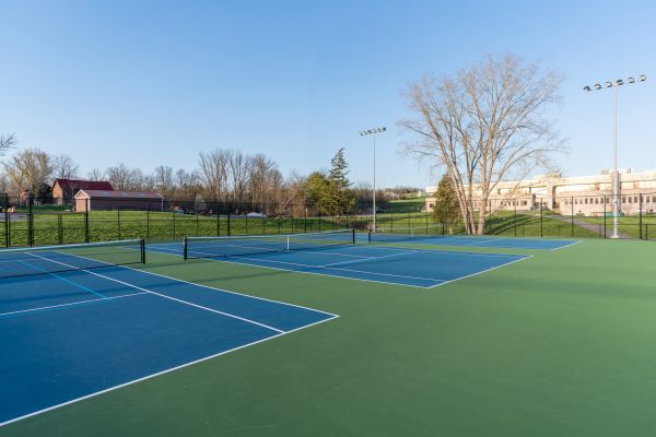 Cost of Tennis Court Cleaning in Escondido