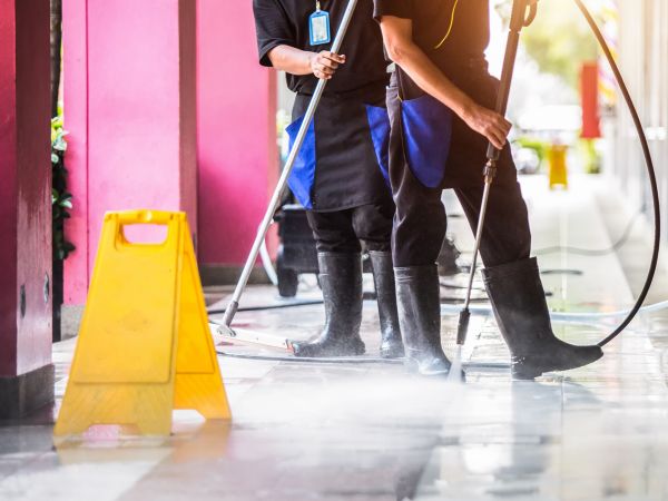 Commercial Power Washing in Escondido