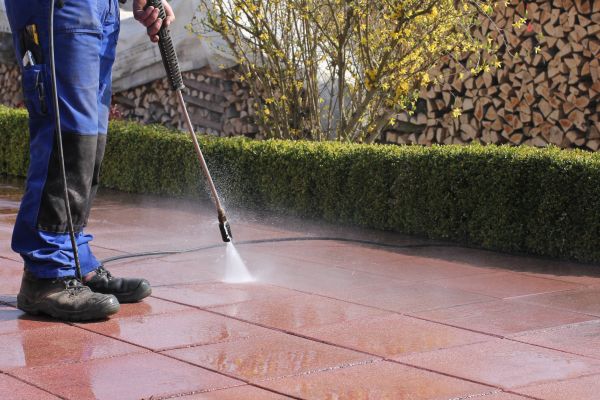 Cost of Driveway Pavers Cleaning in Escondido