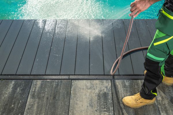 Pool Area Pressure Cleaning in Escondido