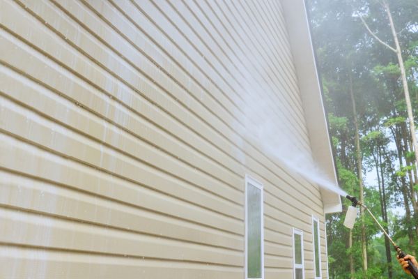Cost of Home Exterior Washing in Escondido