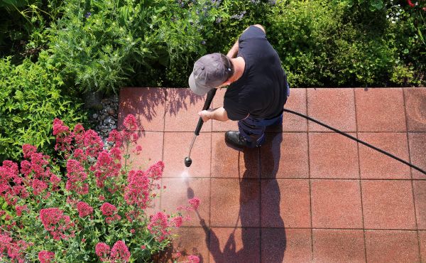 Cost of Terrace Cleaning in Escondido