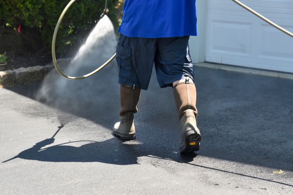 Cost of Asphalt Driveway Cleaning in Escondido