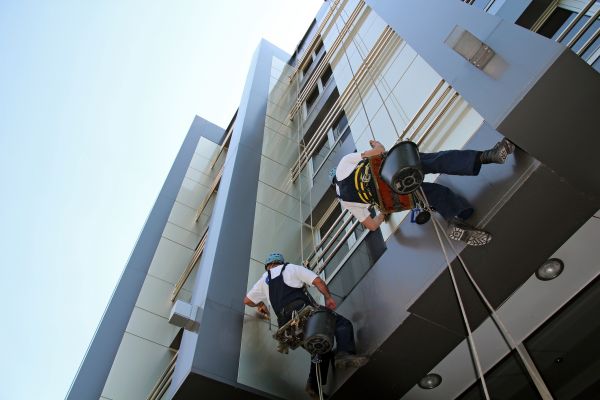 Cost of Condo Exterior Cleaning in Escondido